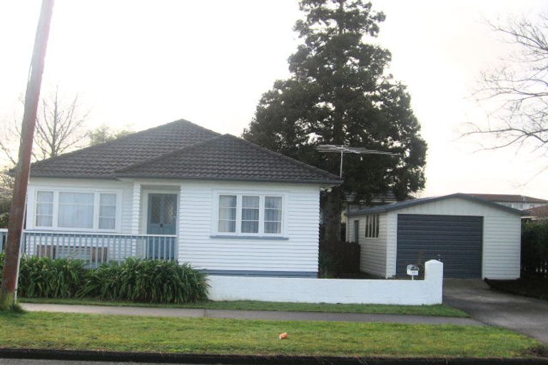 Photo of property in 2/60 Marne Road, Papakura, 2110
