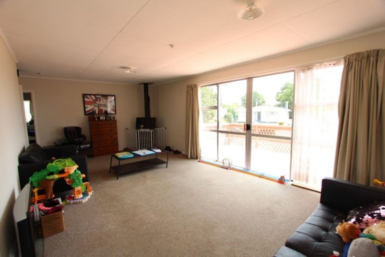 Photo of property in 3 Kotuku Place, Tokoroa, 3420
