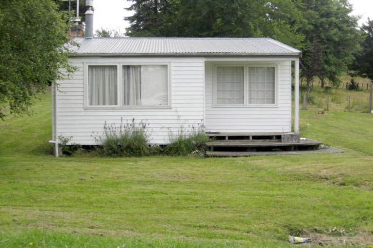 Photo of property in 52 Ward Street, Raetihi, 4632