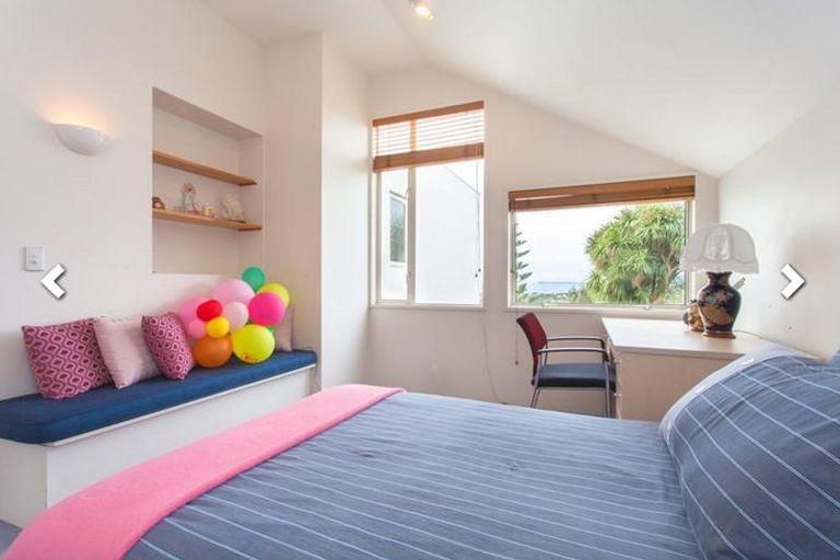 Photo of property in 34 King Richard Place, Browns Bay, Auckland, 0630