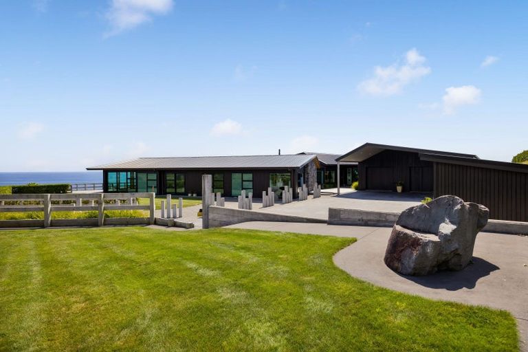 Photo of property in 24 Washer Road, Omata, New Plymouth, 4374