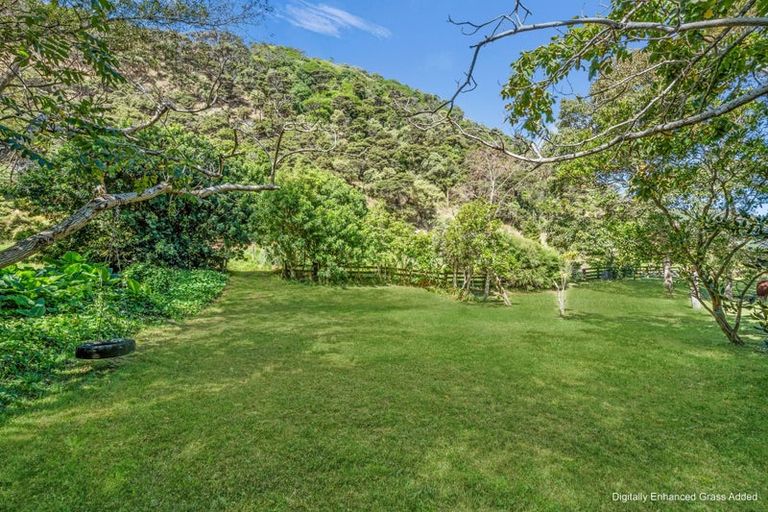 Photo of property in 19 Maraetai Place, Port Waikato, Tuakau, 2695