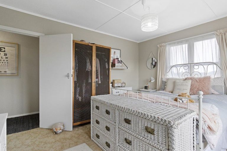 Photo of property in 1 Huia Street, Piopio, 3912