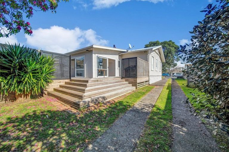 Photo of property in 34 David Street, Westown, New Plymouth, 4310