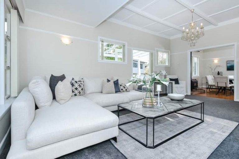 Photo of property in 29 Mcclintock Road, Massey, Auckland, 0614