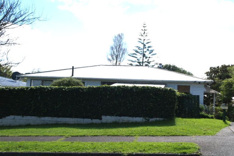 Photo of property in 33 Baird Street, Howick, Auckland, 2014