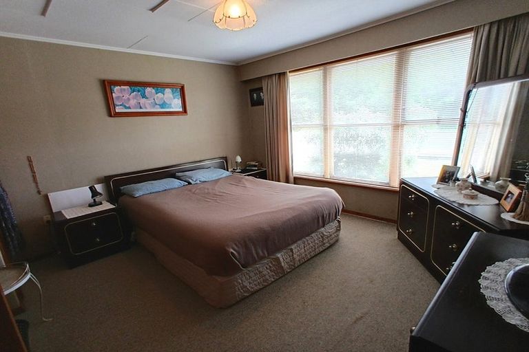 Photo of property in 69 Eastons Road, Westport, 7825