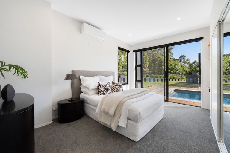 Photo of property in 27 Brownhill Road, Whitford, Manurewa, 2576