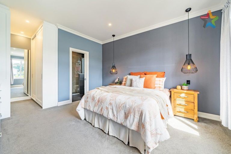 Photo of property in 42 Kensington Avenue, Petone, Lower Hutt, 5012