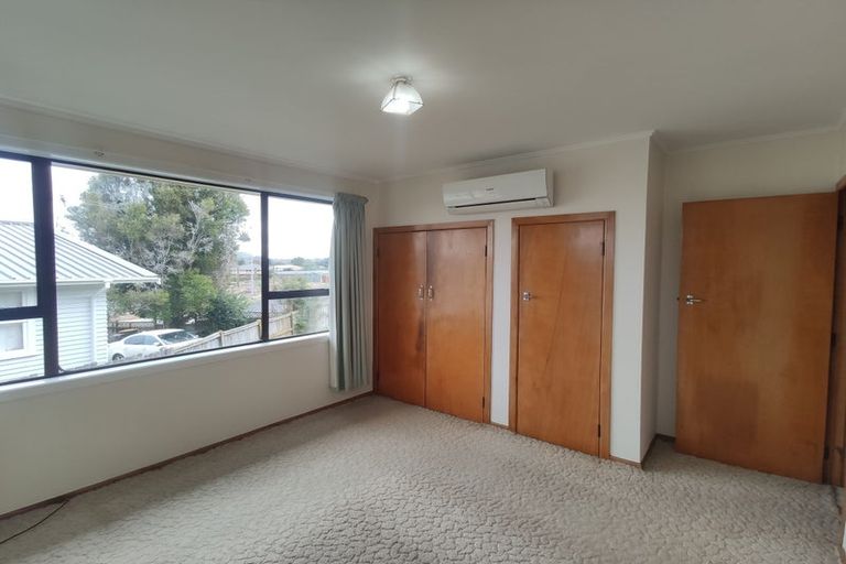 Photo of property in 1/94 John Downs Drive, Browns Bay, Auckland, 0630