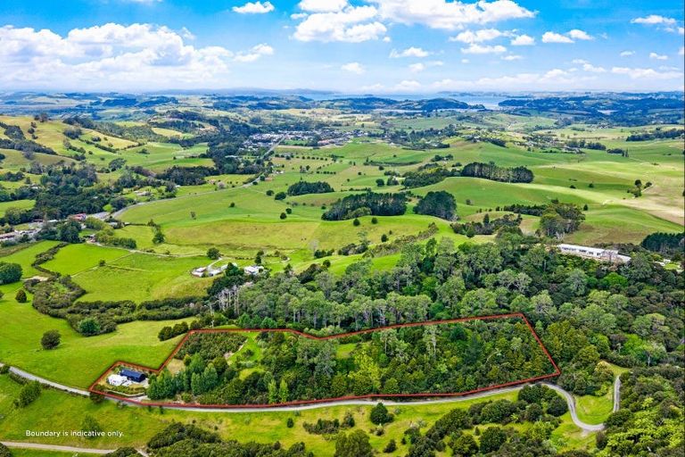 Photo of property in 395a Matakana Valley Road, Matakana, Warkworth, 0985