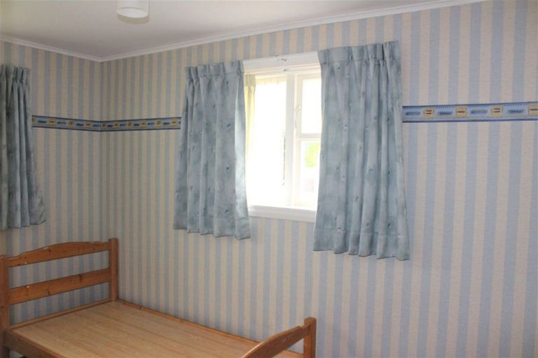 Photo of property in 16 Attlee Crescent, Bryndwr, Christchurch, 8053