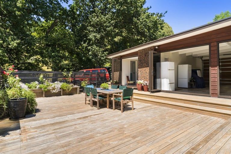 Photo of property in 7 Maungakotukutuku Road, Paraparaumu, 5032