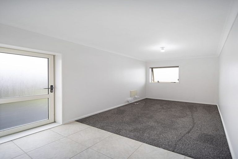 Photo of property in 39 Jadewynn Drive, Massey, Auckland, 0614