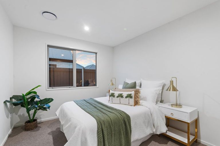 Photo of property in 32 Timara Crescent, Marshland, Christchurch, 8083