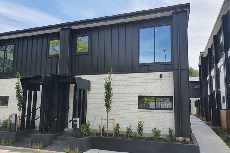 Photo of property in 2/131 Merivale Lane, Merivale, Christchurch, 8014