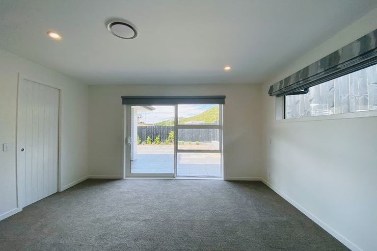 Photo of property in 43 Ken Douglas Drive, Aotea, Porirua, 5024