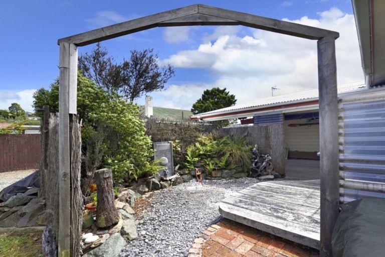 Photo of property in 12 Motueka Street, Nelson South, Nelson, 7010