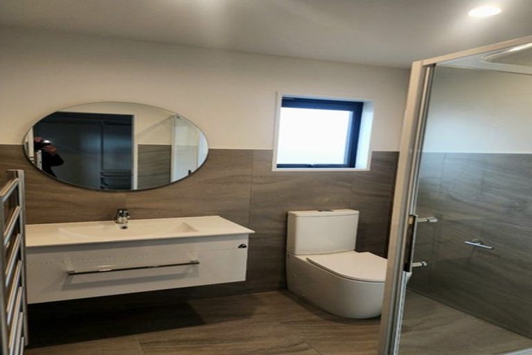 Photo of property in 2 Ellmers Street, Woodend, 7610