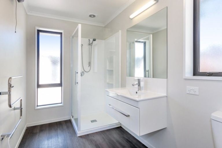 Photo of property in 94 Palmers Road, New Brighton, Christchurch, 8083