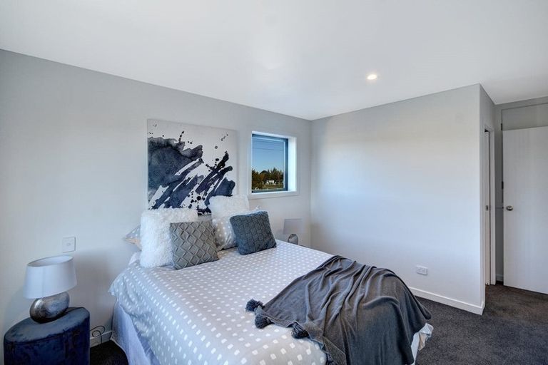 Photo of property in 66 Spenser Street, Milton, 9220