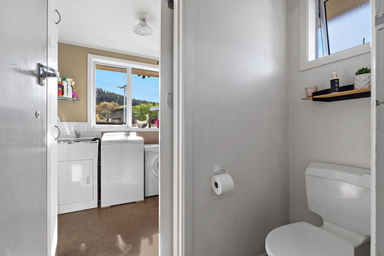 Photo of property in 12 Newcastle Street, Clyde, 9330