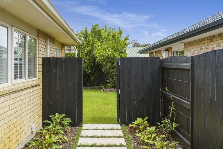 Photo of property in 84 Denny Hulme Drive, Mount Maunganui, 3116
