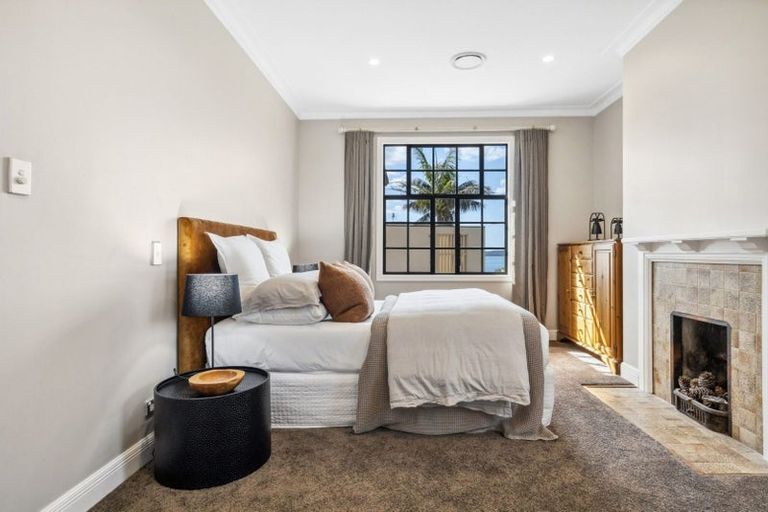 Photo of property in 16 Selwyn Avenue, Mission Bay, Auckland, 1071