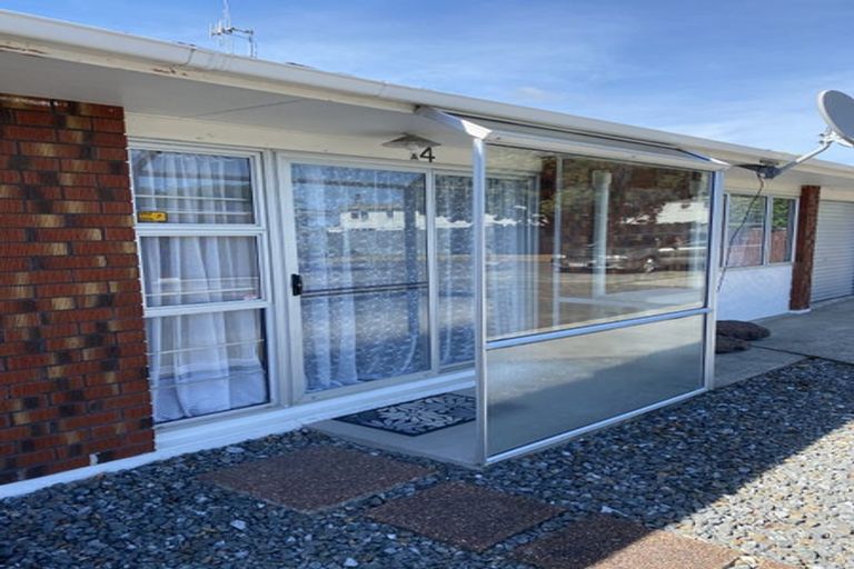 Photo of property in 118a Botanical Road, Takaro, Palmerston North, 4412