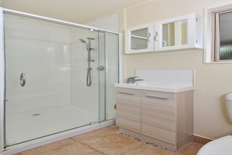 Photo of property in 26 Byblos Place, The Gardens, Auckland, 2105