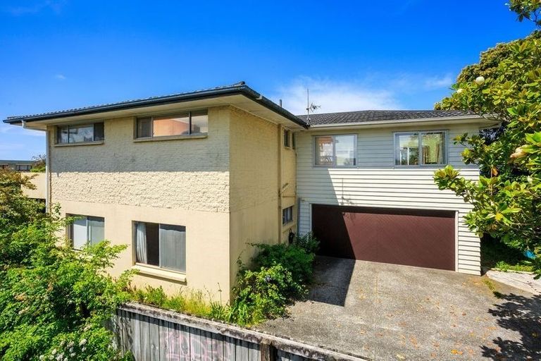 Photo of property in 50 Sartors Avenue, Browns Bay, Auckland, 0630