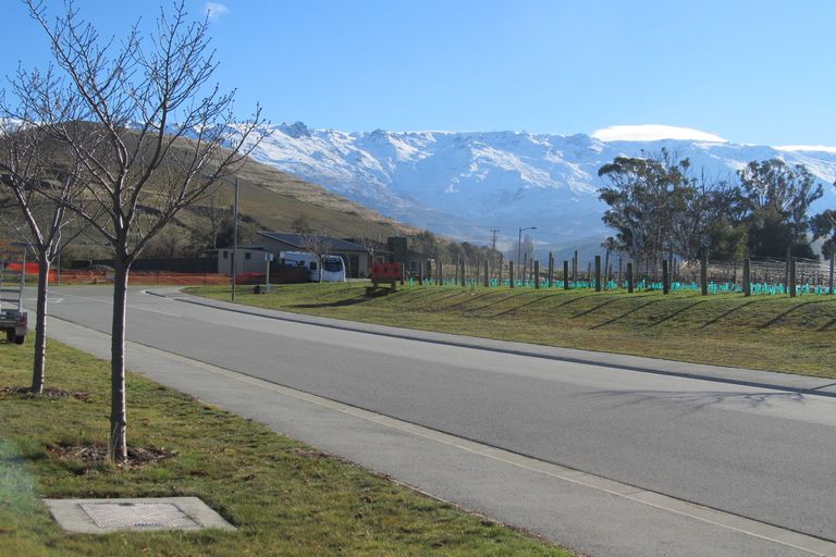 Photo of property in 44 Perriam Place, Mount Pisa, Cromwell, 9383