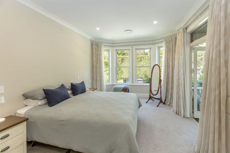 Photo of property in 104 Kuratawhiti Street, Greytown, 5794