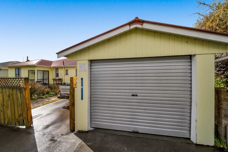 Photo of property in 21 Kent Terrace, Midhirst, Stratford, 4394