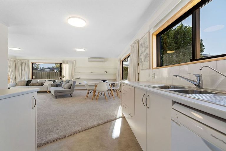 Photo of property in 23b Kawarau Place, Frankton, Queenstown, 9300