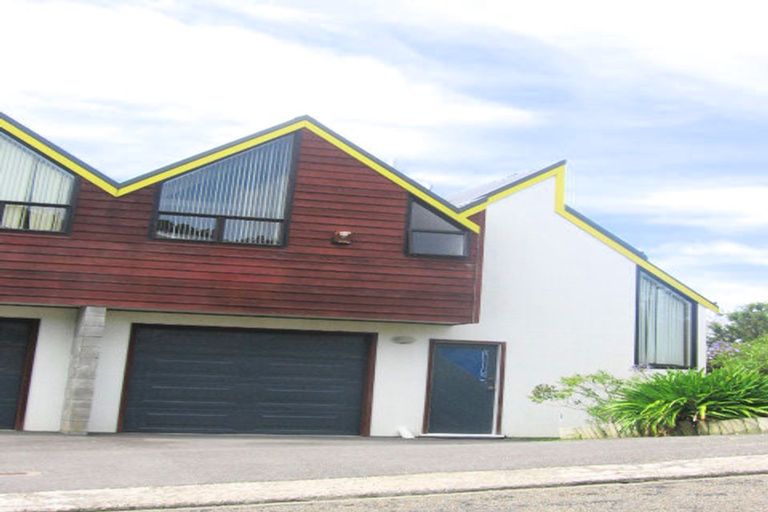 Photo of property in 7 Admiralty Street, Crofton Downs, Wellington, 6035