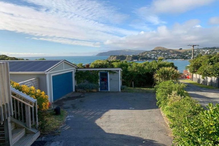 Photo of property in 106 Tireti Road, Titahi Bay, Porirua, 5022