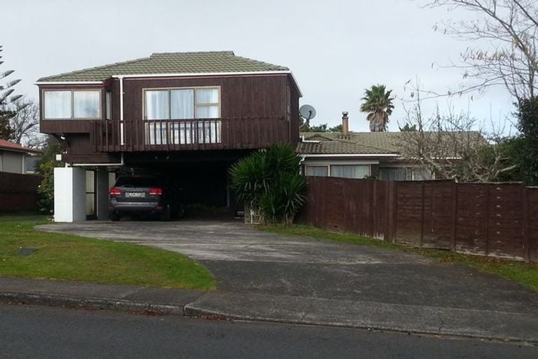 Photo of property in 13 Matuhi Rise, Henderson, Auckland, 0612