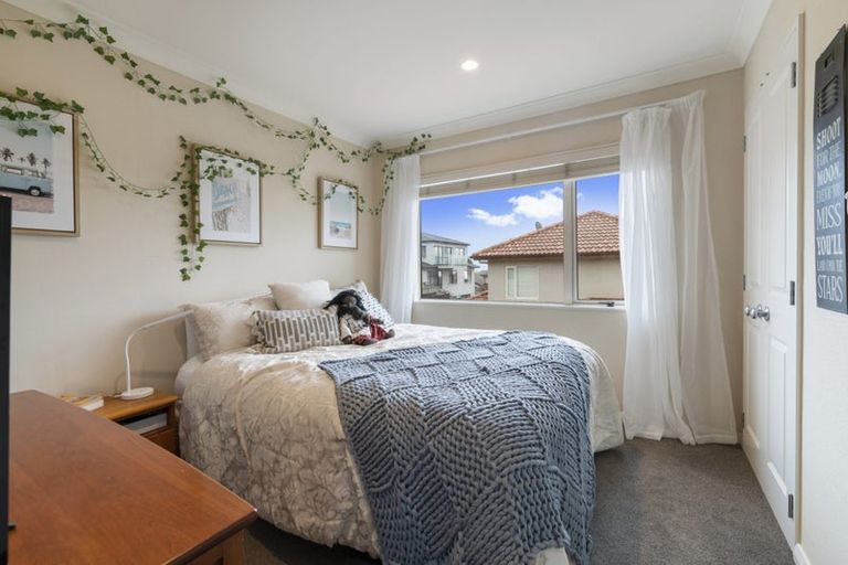 Photo of property in 45 Coachman Drive, Flat Bush, Auckland, 2016