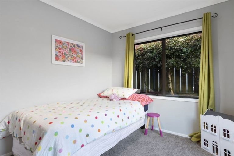 Photo of property in 51 Honeysuckle Lane, Ohauiti, Tauranga, 3112