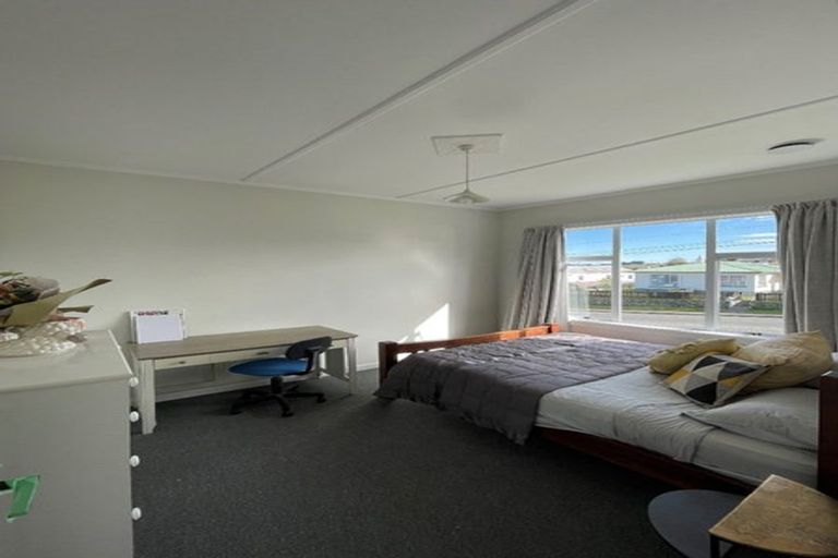 Photo of property in 135 Broughton Street, Gore, 9710