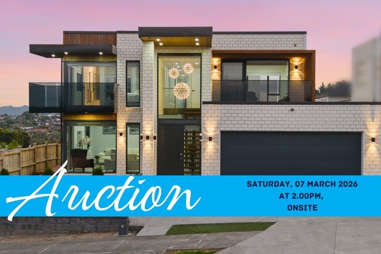 Photo of property in 7d Babich Road, Henderson Valley, Auckland, 0614