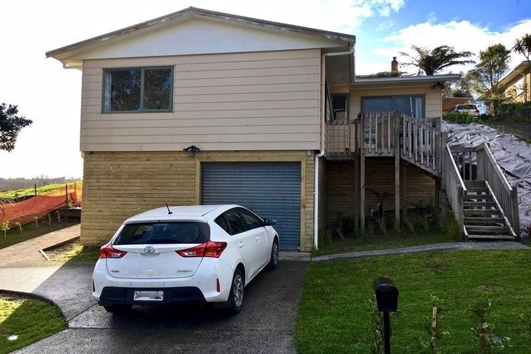 Photo of property in 46a Don Buck Road, Massey, Auckland, 0614