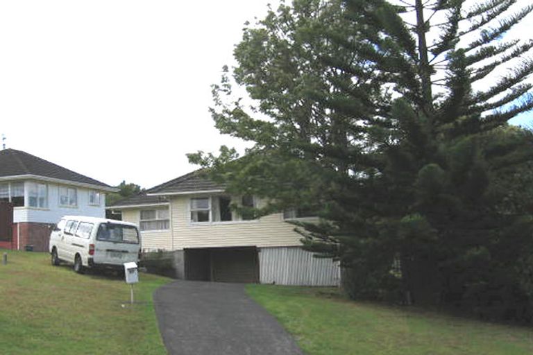 Photo of property in 61 Blakeborough Drive, Forrest Hill, Auckland, 0620