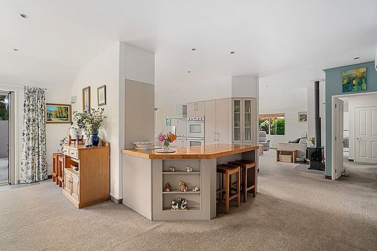 Photo of property in 21 Pisa Moorings Road, Mount Pisa, Cromwell, 9383