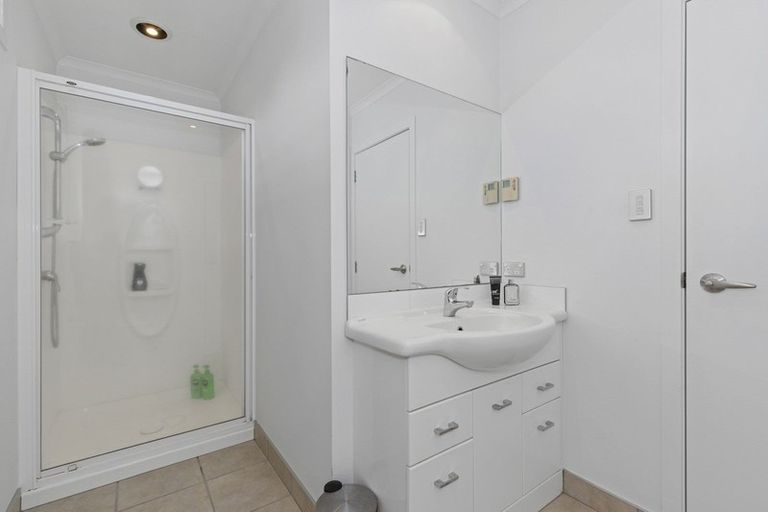 Photo of property in 2h Riro Street, Hamilton East, Hamilton, 3216