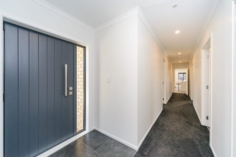 Photo of property in 8 Poplar Grove, Feilding, 4702