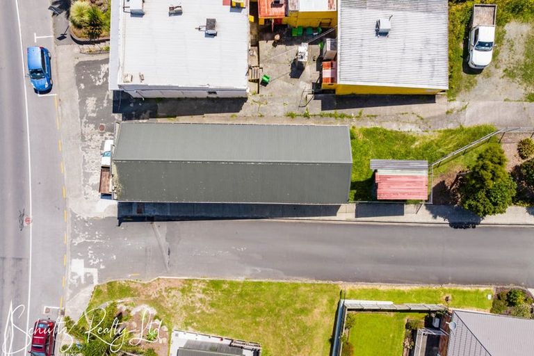 Photo of property in 14 Riverview Place, Maungaturoto, 0520