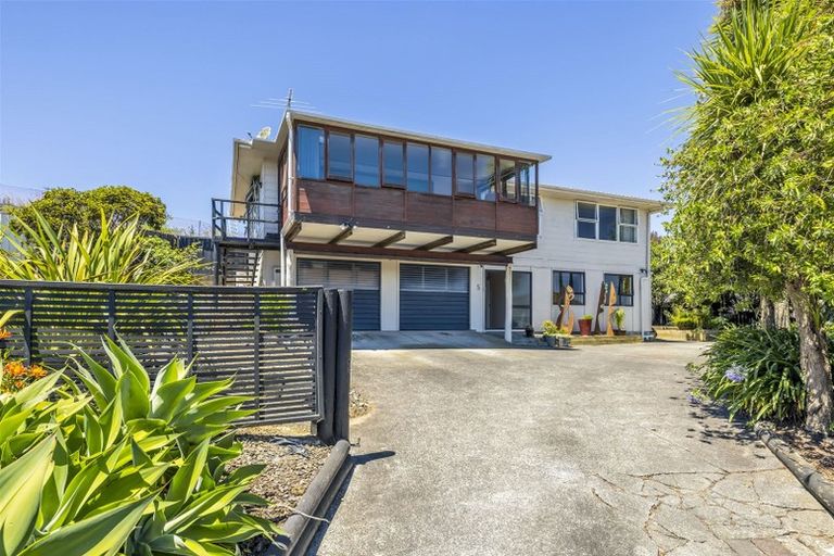 Photo of property in 5 Wesleydale Place, Papakura, 2110
