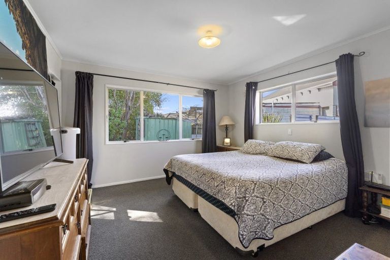 Photo of property in 100 Waerenga Road, Otaki, 5512